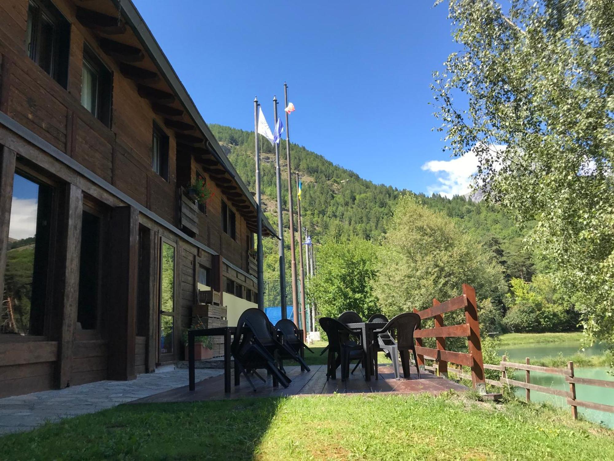 Hotel Cà Fiore Bardonecchia Exterior foto