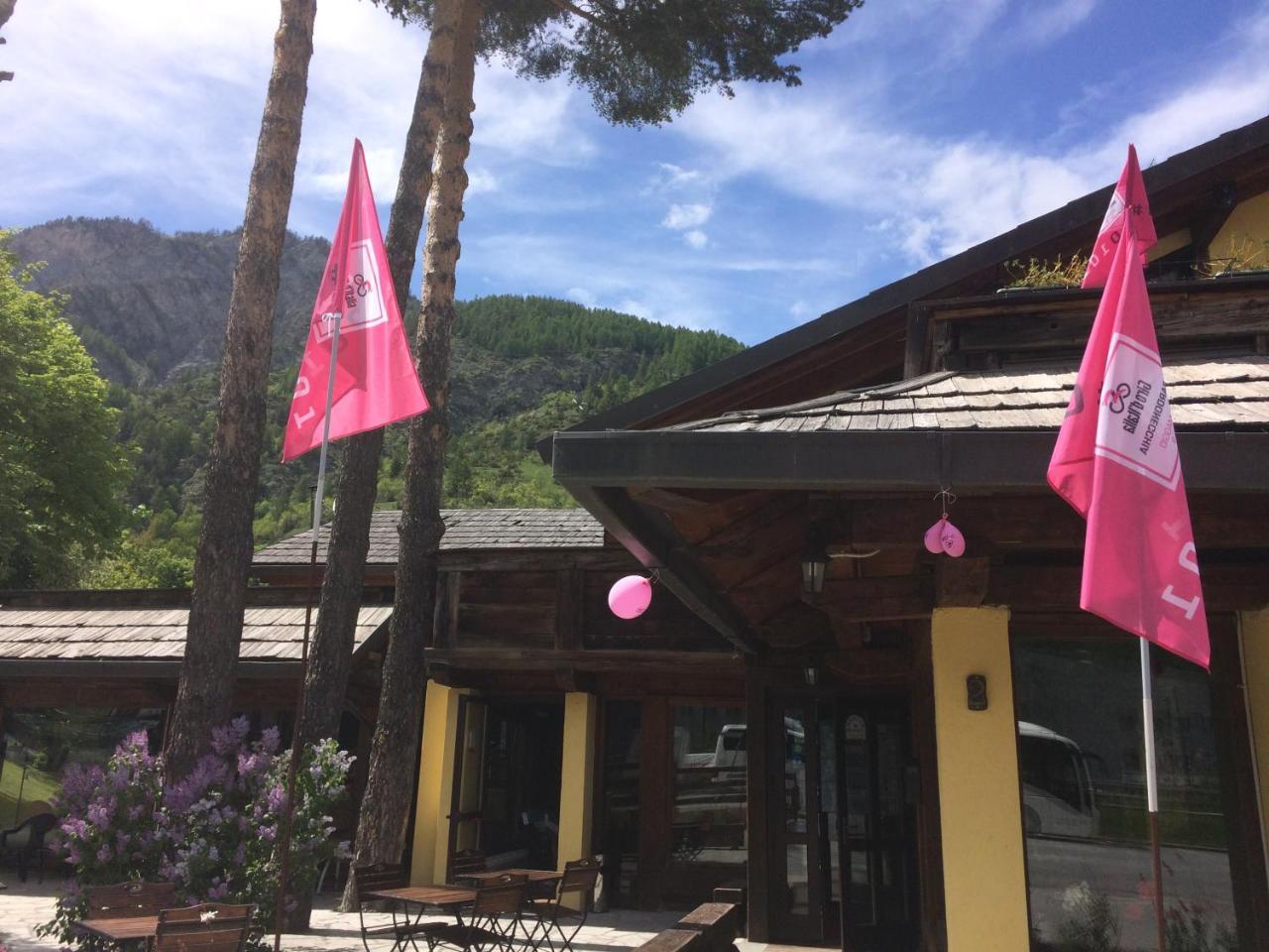 Hotel Cà Fiore Bardonecchia Exterior foto